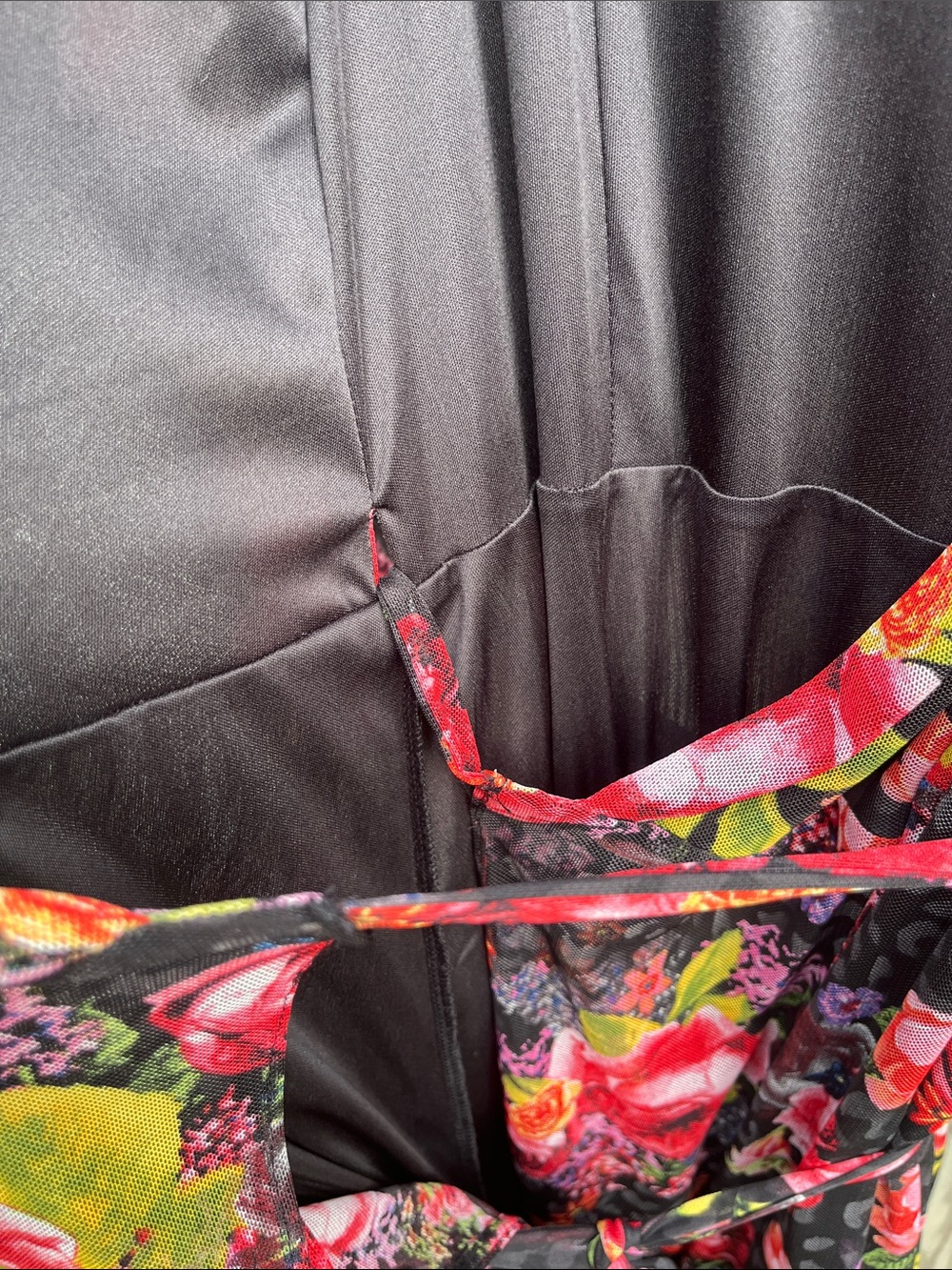 Betsey Johnson Black Floral Wrap Maxi Dress sz 16 - Picture 7 of 10